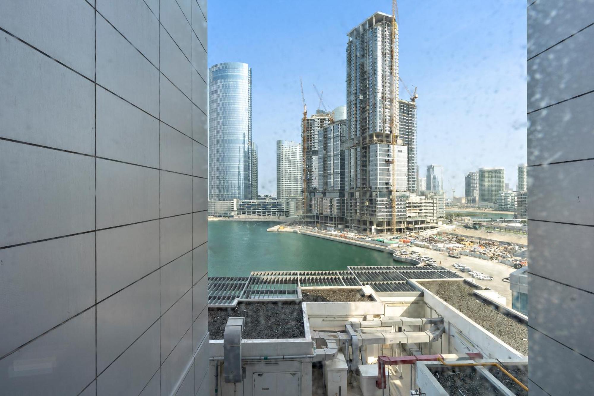Silkhaus Spacious 1 Bdr Al Fay Park Nearby Appartement *